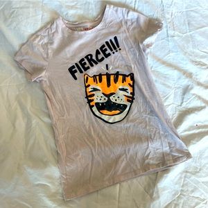 Girls tshirt